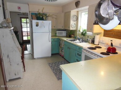 4-kitchen