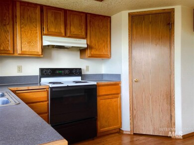 314 W Crestwood Dr, Nampa, ID 83686 - photo 6