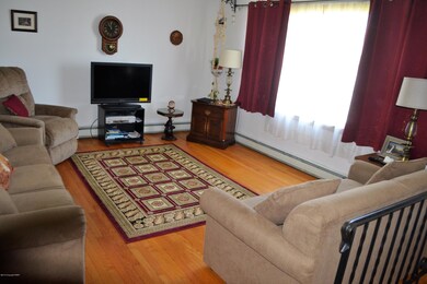 769 Mohawk Trail, Stroudsburg, PA 18360 - photo 3