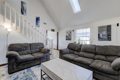 1712 SE 15th St, Moore, OK 73160 - photo 6