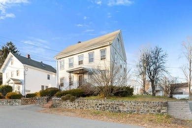 13 Highland St, Wakefield, MA 01880 - photo 3