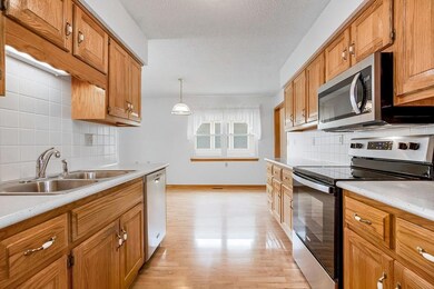 505 S Poseidon Way, Raymore, MO 64083 - photo 3