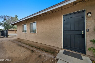 4242 N 69th Ln unit 1333, Phoenix, AZ 85033 - photo 2