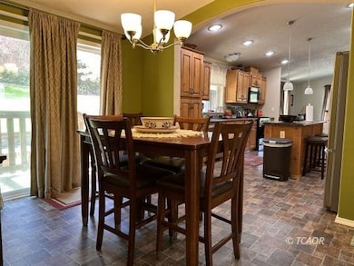 60 Triple R Ln, Willow Creek, CA 95573 - photo 4