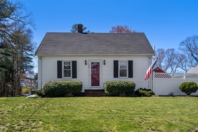 780 Whittenton St, Taunton, MA 02780 - photo 2