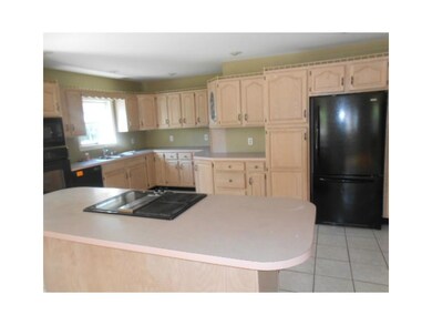 1421 Main Rd, Tiverton, RI 02878 - photo 4