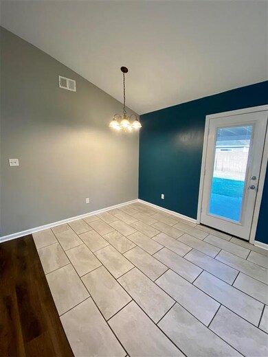 65 Eighth Ave, Crawfordville, FL 32327 - photo 4