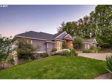 814 NW Spring Ave, Portland, OR 97229 - photo 4