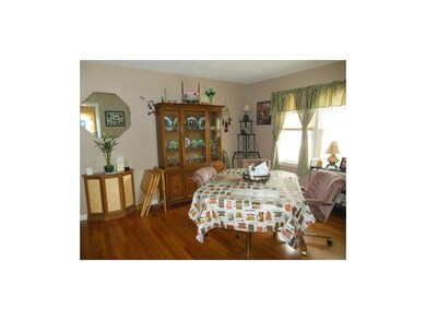 11 x 12 dining room