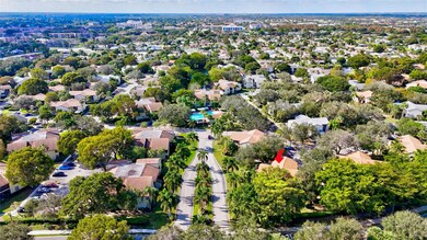 Convenient to Florida Turnpike, Sawgrass Expressea