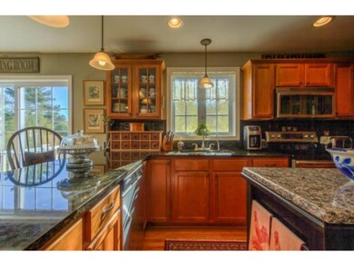 7 Winslow Dr, Somersworth, NH 03878 - photo 4