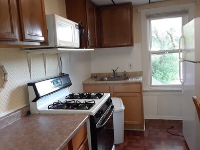 12 N Saint James St unit 2, Waukegan, IL 60085 - photo 6