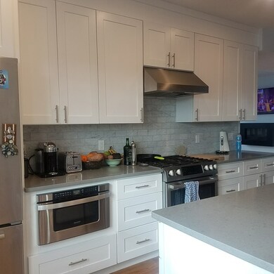 230 Bowen St unit 3, Boston, MA 02127 - photo 7