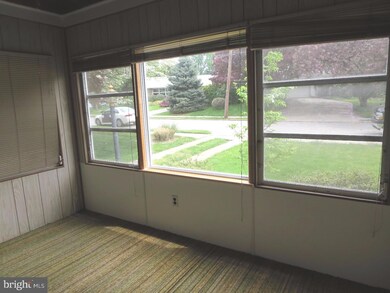 140 E Chelton Rd, Brookhaven, PA 19015 - photo 6