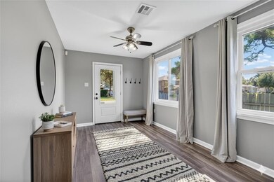 2500 Fenelon St, Chalmette, LA 70043 - photo 3