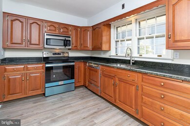 200 Woodland Ave unit HADDONFIELD, Haddonfield, NJ 08033 - photo 2