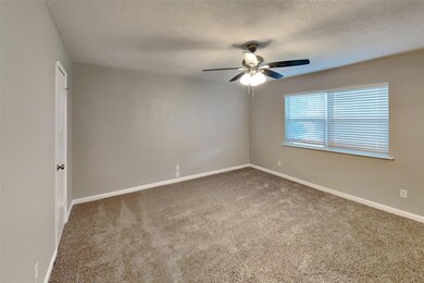 7456 Tunbridge Dr, North Richland Hills, TX 76182 - photo 7