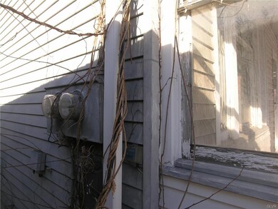 313 E Bertsch St, Lansford, PA 18232 - photo 2