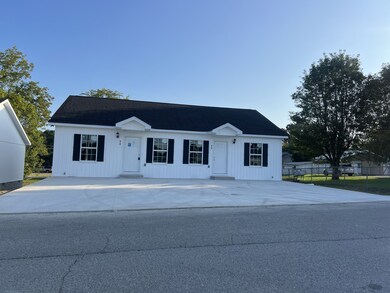 520 W Taylor St, Manchester, TN 37355 - photo 4