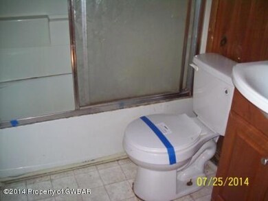 29 Noxen Rd, Harveys Lake, PA 18618 - photo 4