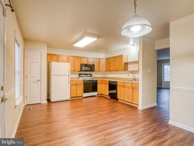 23 Litchfield Ln W, Martinsburg, WV 25405 - photo 7