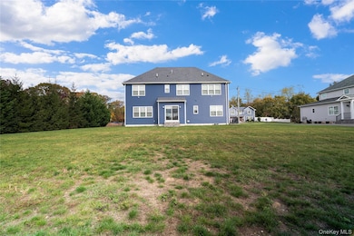 60 Parsnip Pond Rd, Lake Grove, NY 11755 - photo 4