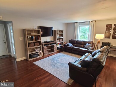 801 207th St, Pasadena, MD 21122 - photo 5