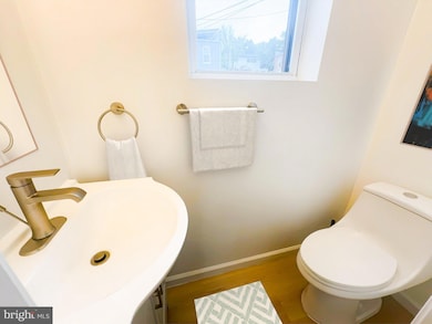 730 Sheridan St NW, Washington, DC 20011 - photo 6