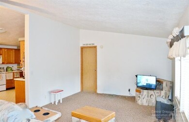 60315 Zuni Cir, Bend, OR 97702 - photo 6