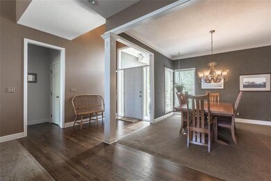 9831 Walker St, Lenexa, KS 66220 - photo 6