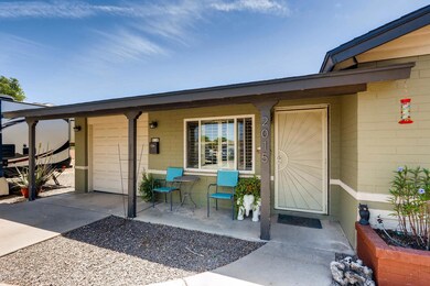 2015 W Citrus Way Phoenix AZ-large-003-1