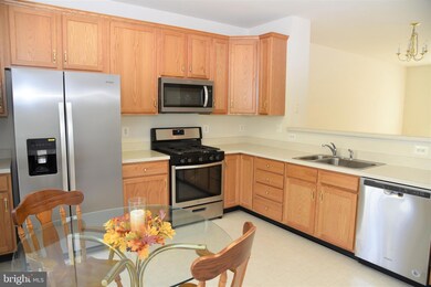 42806 Flannigan Terrace, Chantilly, VA 20152 - photo 6