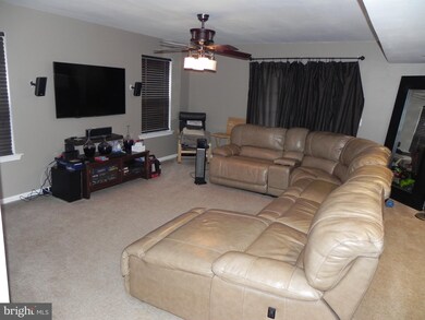 312 W 35th St, Wilmington, DE 19802 - photo 7