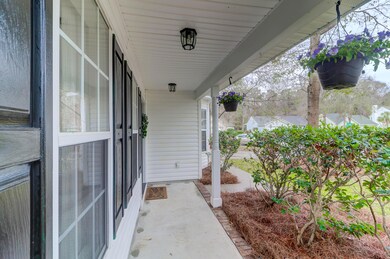 2433 Chatelain Way (38)