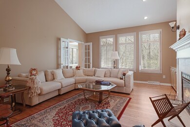 2259 Pin Oak