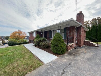 35 Harcourt St, Cranston, RI 02920 - photo 7
