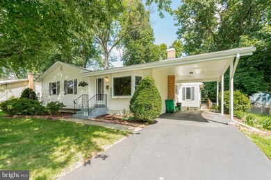 214 Hutton St, Gaithersburg, MD 20877 - photo 2