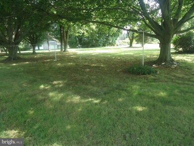 19 S Mill Rd, Princeton Junction, NJ 08550 - photo 2