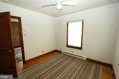 205 W 6th Ave, Ranson, WV 25438 - photo 6