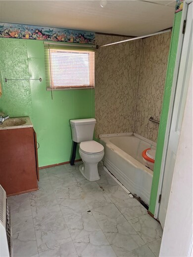 604 E South Boundary St, Walhalla, SC 29691 - photo 6