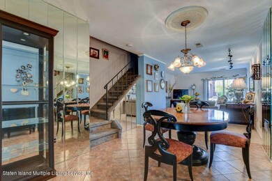 911 W Fingerboard Rd unit 258, Staten Island, NY 10304 - photo 5