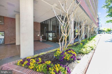 The Westbridge Condominiums unit 718, Washington, DC 20037 - photo 2