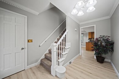 10-web-or-mls-A7402063