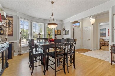 7821 Oakview Ln, Shawnee, KS 66216 - photo 4