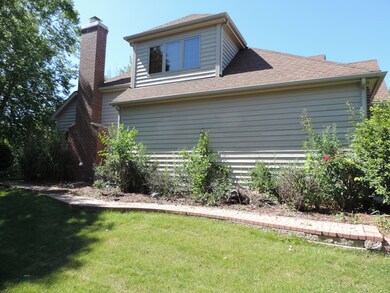 4115 Falkner Dr unit 3, Naperville, IL 60564 - photo 3