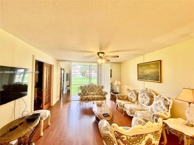 671 S Hollybrook Dr unit 104, Pembroke Pines, FL 33025 - photo 6