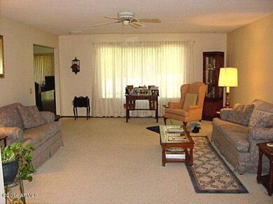 9874 W Country Club Ct, Sun City, AZ 85373 - photo 2