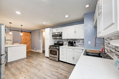 609 Maple Ln, Brownsburg, IN 46112 - photo 5