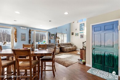 17-web-or-mls-5320 N New Cir (19 of 58)