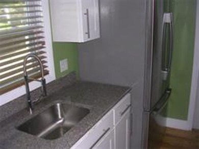 285 South St, Randolph, MA 02368 - photo 3